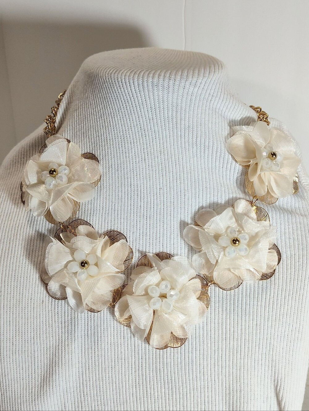 Elegant Cream Floral Gold Tone Metal Statement Necklace - Women Jewelry
